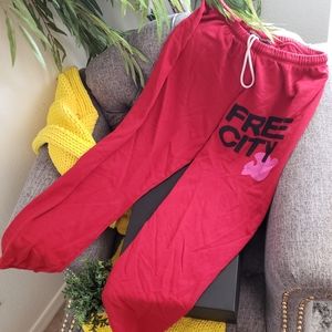 Free City Joggers